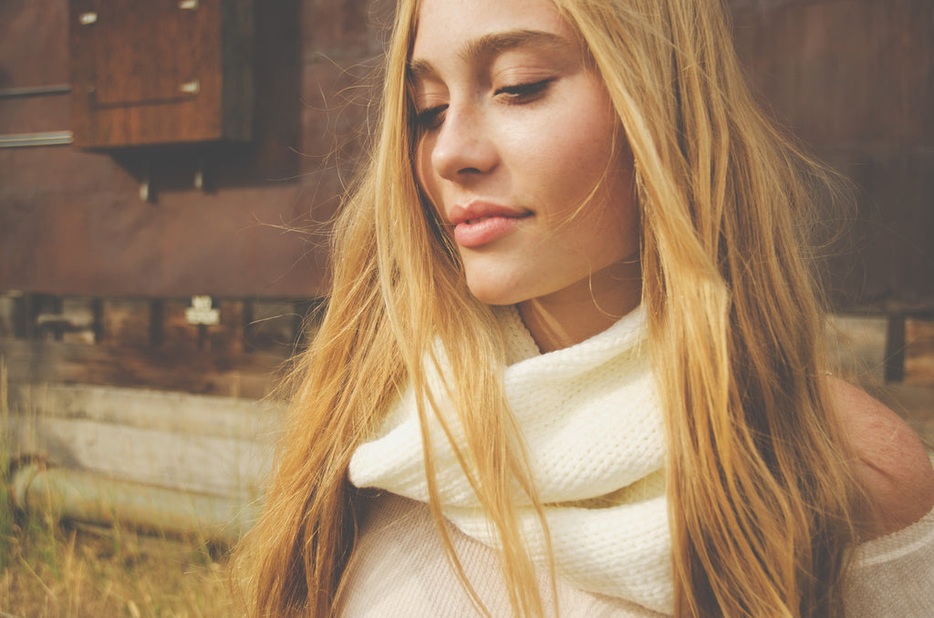 Donni Charm Love Scarf