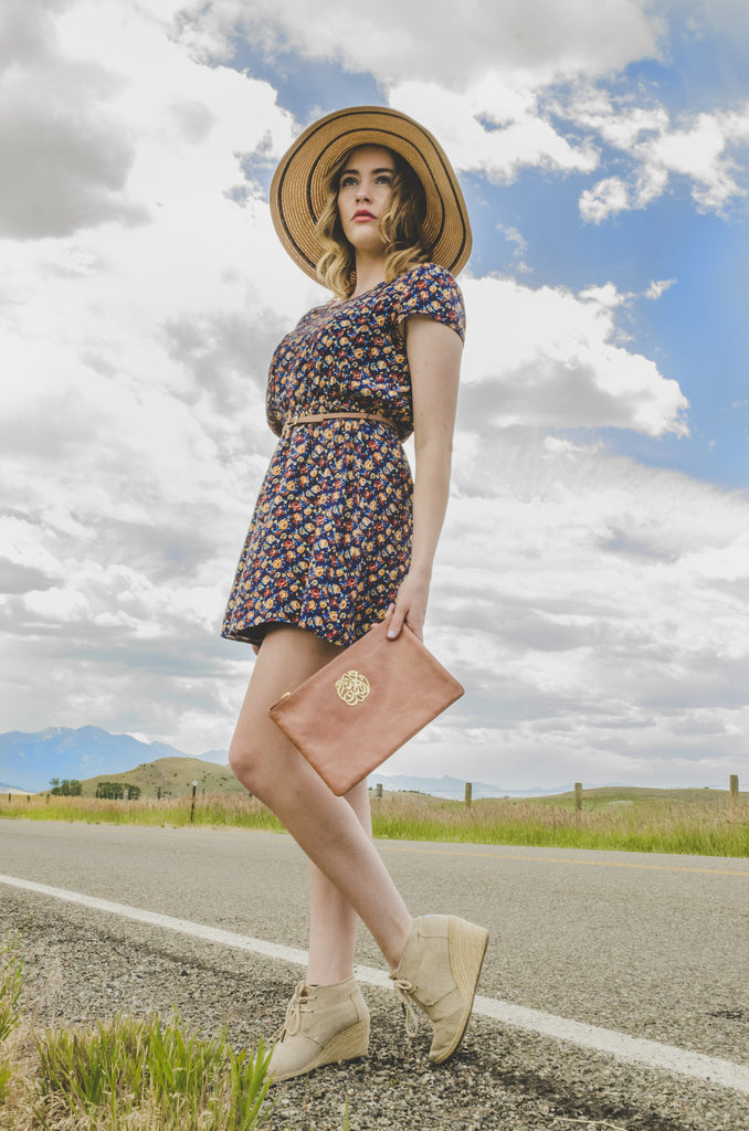 Dareen Hakim Le Rio Pouch Clutch