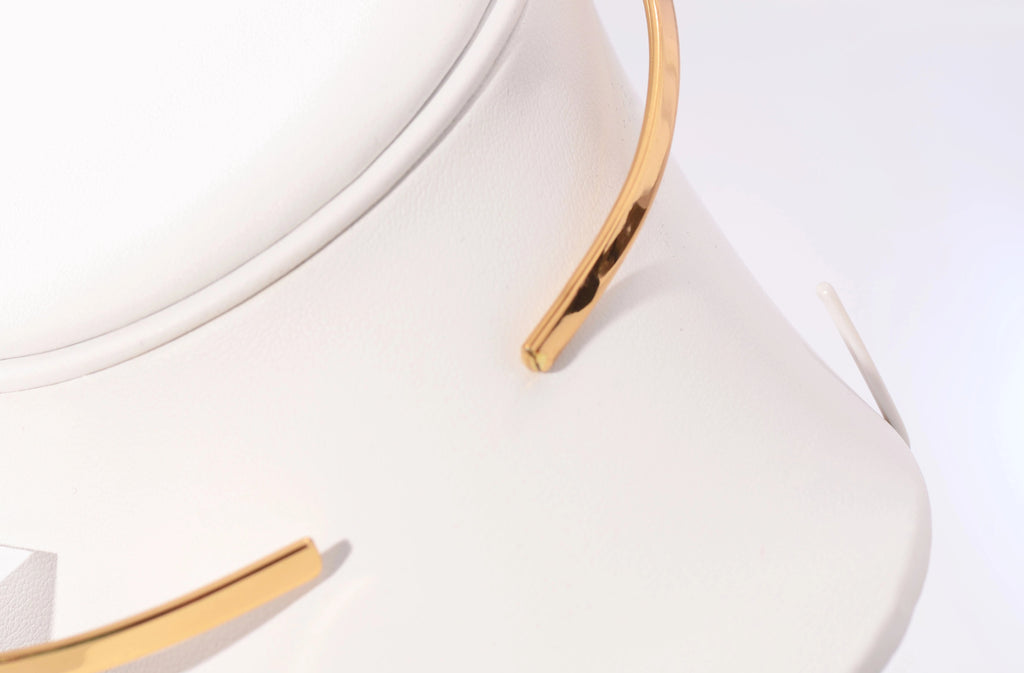 Alchemia Twist Neckwire