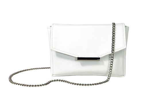 White Crossbody Vegan Belt Chain Sylvie Quilted Vegan Leather Bum Bag – Allie and Me Boutique main image 4
